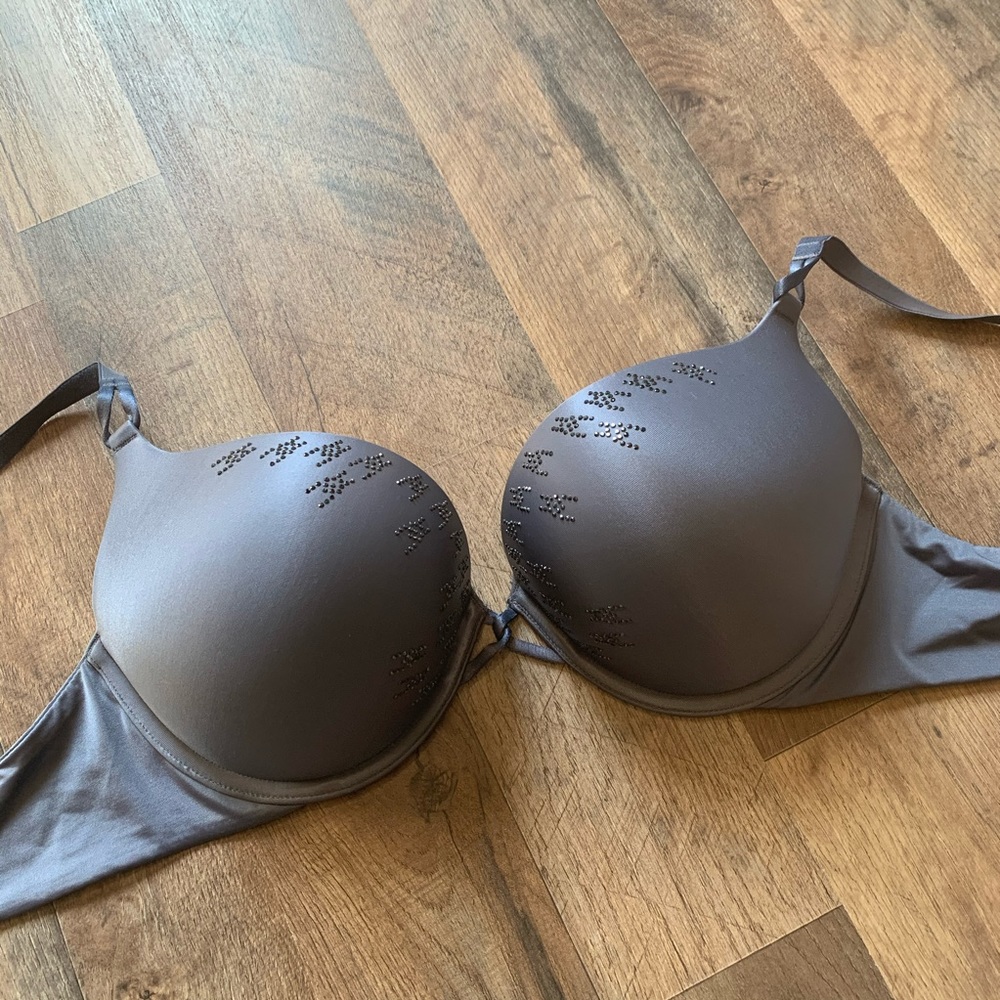 VS Rhinestone Crystal Miraculous Plunge Push Up Bra